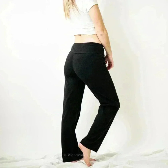 32 Degrees Pants - Vintage Y2K Low Rise Black Sweatpant Joggers by 32 Degrees Heat